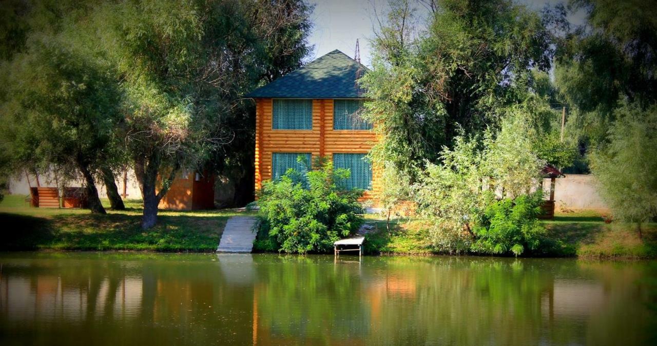 Holiday Park Dunay Kyslytsya Exterior photo